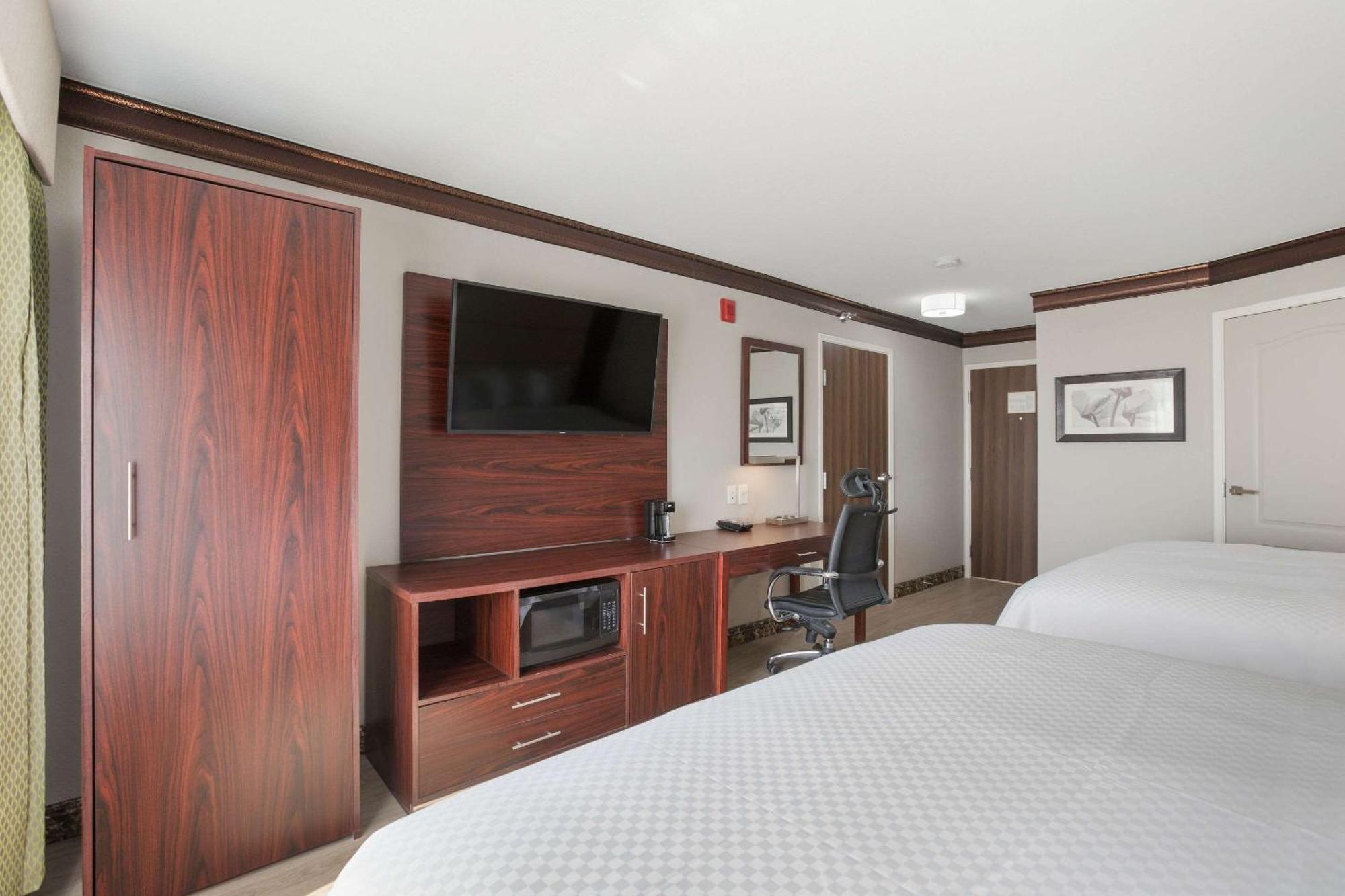 The Leo Collection Detroit, Ascend Hotel Collection Lincoln Park Ngoại thất bức ảnh