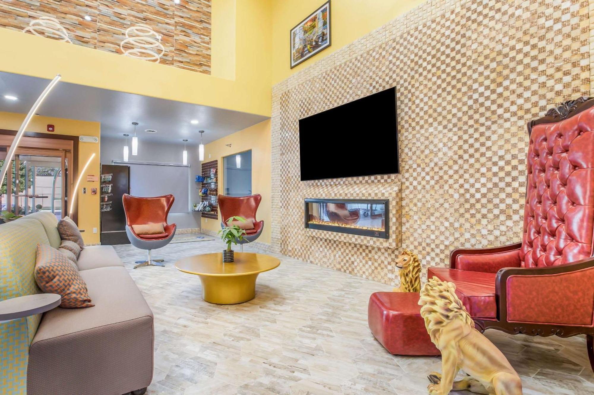 The Leo Collection Detroit, Ascend Hotel Collection Lincoln Park Ngoại thất bức ảnh
